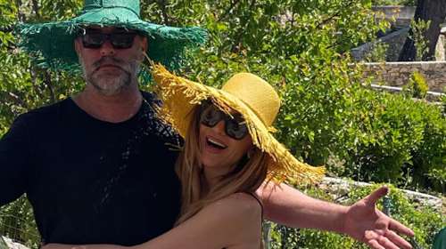 Δέσποινα Βανδή - Βασίλης Μπισμπίκης: Καλοκαιρινές διακοπές σε χειμερινό προορισμό - Νέα φωτογραφία μαζί