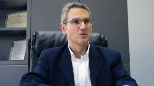 Παρασκευής: Το νέο στέλεχος Mu είναι μικρότερου κινδύνου από τα στελέχη Α, Β, Γ και Δ