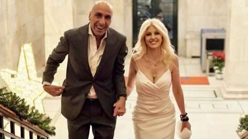 Γιάννης Μπρατάκος: Η φωτογραφία από τον γάμο του με την Έλενα Ράπτη και η περιπέτεια υγείας που πέρασε