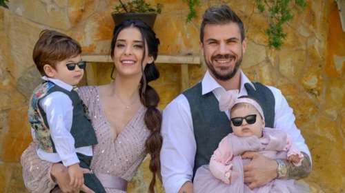 Η φωτεινή μεζονέτα της οικογένειας Πετρετζίκη: Η εσωτερική σκάλα και οι ξύλινες λεπτομέρειες