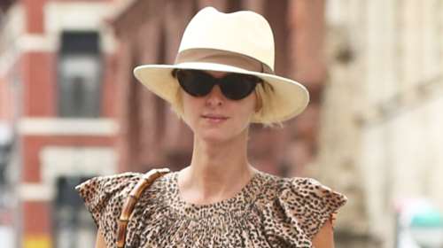 3 στιλιστικές συμβουλές για να φέρεις αέρα διακοπών στα looks της πόλης