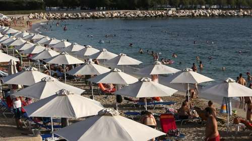 Αίθριος καιρός με ανέμους μέχρι 8 μποφόρ- Προειδοποιήσεις για κίνδυνο πυρκαγιάς