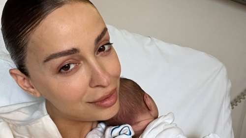 Ελένη Φουρέιρα: Η πρώτη συνέντευξη μετά τη γέννηση - &quot;Το μωρό είναι αρκετά... Μποτία&quot; [Βίντεο]