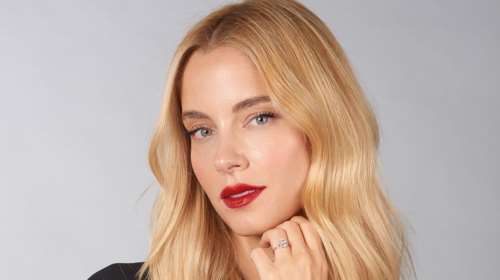 Τα γενέθλια του γιου της Δούκισσας Νομικού: Η τούρτα με φόντο την πισίνα και τον καταπράσινο κήπο