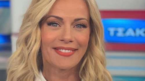 Η Ζέτα Μακρυπούλια ποζάρει με μικροσκοπικό μαύρο μπικίνι και δηλώνει &#39;&#39;ελεύθερη ψυχή&#39;&#39;