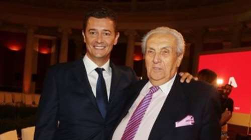 Ο Αντώνης Σρόιτερ αποχαιρετά τον Δημήτρη Κοντομηνά: &quot;Του χρωστάω - Έζησε σαν μεγιστάνας, πέθανε φτωχός&quot;