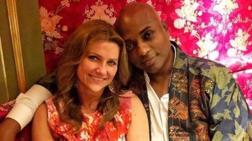 Η πριγκίπισσα της Νορβηγίας, Μάρθα Λουίζ παντρεύεται τον σαμάνο αρραβωνιαστικό της