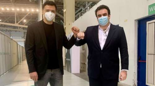 Επίσκεψη Κικίλια - Πιερρακάκη στο Mega εμβολιαστικό κέντρο του Ελληνικού: &quot;1,5 εκ. εμβολιασμοί τον Απρίλιο&quot;