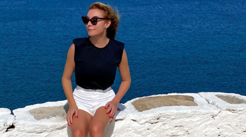 Τατιάνα Στεφανίδου: Εντυπωσιακή με μαγιό πάνω σε σκάφος στην Ύδρα [εικόνες]