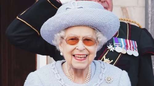 &quot;Ήθελα να σκοτώσω τη βασίλισσα&quot; είπε ο 20χρονος με τη βαλλίστρα που συνελήφθη στο κάστρο του Ουίνδσορ τα Χριστούγεννα