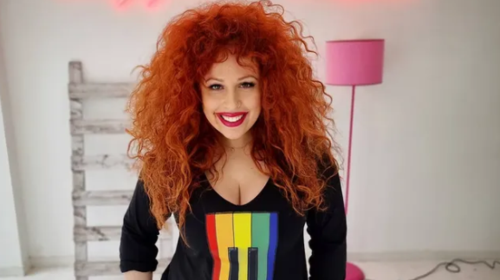 Σοφία Κουρτίδου: Ανακοίνωσε ότι έχει κορονοϊό με ένα... τραγούδι [βίντεο]