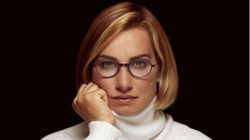 Η Σοφία Μπεκατώρου &quot;σφάζει&quot; με το γάντι: Μην γίνεις κάθαρμα - Γίνε Σπύρος Μπιμπίλας