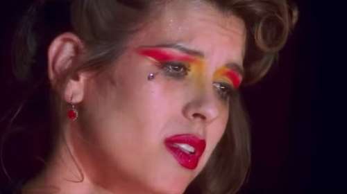 &quot;Σίγησε&quot; η μοναδική φωνή της Ρεμπέκα ντελ Ρίο - Τραγούδησε το Llorando στο θρυλικό Mulholland Drive [βίντεο]