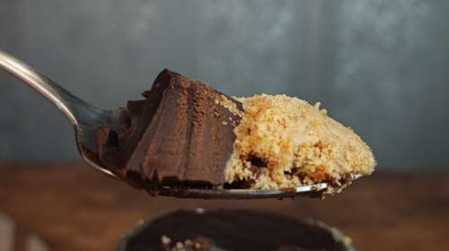 Συνταγή για πανεύκολο σοκολατένιο γλυκό σε ποτήρι - Χωρίς ζάχαρη, έτοιμο σε 15 λεπτά