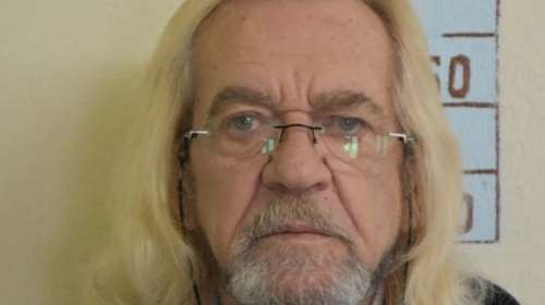 Στο πλευρό του &quot;Ξανθού Μάγου&quot; η σύζυγός του: &quot;Είναι ο πιο έντιμος άνθρωπος του κόσμου, είχε την ευκαιρία να πάει με κουκλάρες&quot;