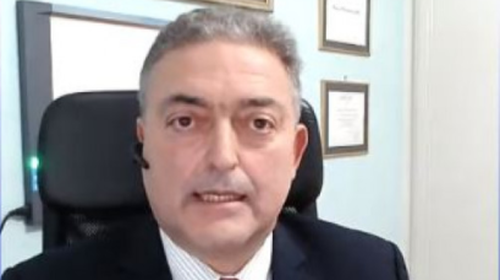 Βασιλακόπουλος: Πολλοί μη εμβολιασμένοι θα προσποιούνται τους εμβολιασμένους και θα βγάλουν τη μάσκα&quot; [Βίντεο]