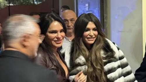 Κίμπερλι Γκίλφοϊλ: Με μίνι ασημί τουαλέτα στο MadWalk 2025, μαζί με τη Σίλια Κριθαριώτη