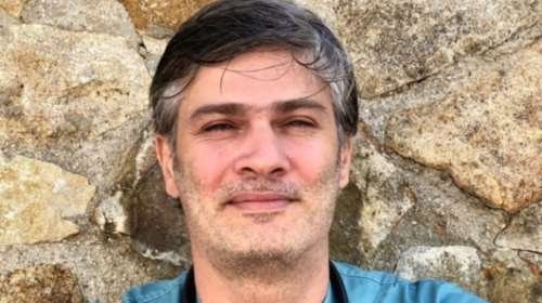 Ανακαλεί την παραίτησή του ο γιατρός της Σερίφου, Θανάσης Κοντάρης- Είχε γυρίσει από τη Σουηδία για να στηρίξει το ΕΣΥ αλλά...