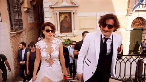 Βασίλης Χαραλαμπόπουλος: Γιορτάζει 10 χρόνια γάμου - Η συγκινητική ανάρτηση για την επέτειο με τη Λίνα Πρίτζου [βίντεο]