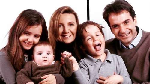 Γιορτή της Μητέρας: Η ανάρτηση του Κυριάκου Μητσοτάκη στο Instagram - Η οικογενειακή φωτογραφία [εικόνες]