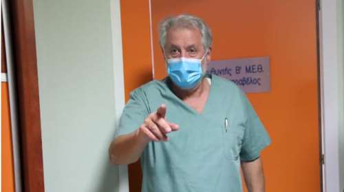 Καμπανάκι Καπραβέλου: Η χαλαρότητα μπορεί να φέρει έκρηξη κρουσμάτων και επιστροφή σε lockdown