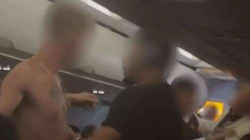 Πανικός σε πτήση της EasyJet- Αναγκαστική προσγείωση στο &quot;Ελ. Βενιζέλος&quot;