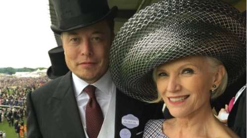 Ίλον Μασκ: Γιατί η μητέρα του κοιμάται στο γκαράζ όποτε τον επισκέπτεται στο Τέξας