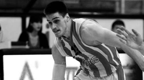 Πένθος στη Σερβία: Έφυγε από τη ζωή 26χρονος μπασκετμπολίστας - Έδινε μάχη με σπάνια ασθένεια