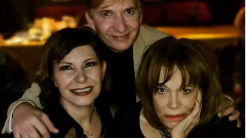 Μαίρη Χρονοπούλου: Συγκλόνισε τραγουδώντας το &quot;Έκλαψα χθες&quot; μετά από 55 χρόνια [Βίντεο]