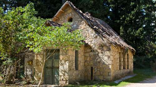 Ανακαινίζονται με δωρεές κτίρια στα Ανάκτορα Τατοΐου - Το Βουτυροκομείο και το κτίριο των Τηλεπικοινωνιών [Εικόνες]