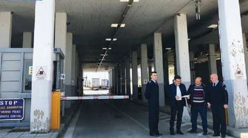 Πέθανε ο 57χρονος που τον χτύπησε αυτοκίνητο στο τελωνείο Κήπων - Προηγήθηκε λογομαχία για τη σειρά