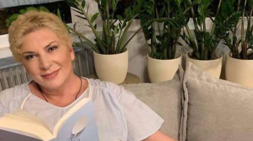 Δήμητρα Λιάνη Παπανδρέου: Ο Ανδρουλάκης είναι εκβιαζόμενος από τον Μητσοτάκη - Ο Δούκας είδε φως και μπήκε