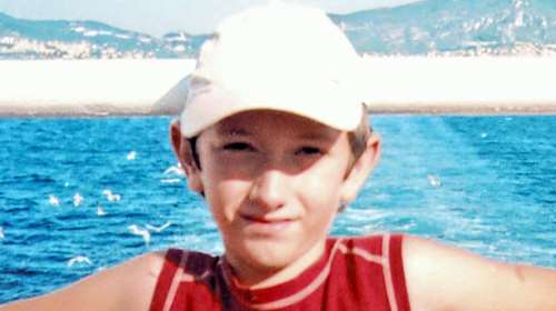 Εξαφάνιση 11χρονου Άλεξ: Φως μετά από 16 χρόνια - Οι δύο νέες μαρτυρίες που επικαλείται η μητέρα του [βίντεο]