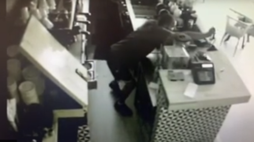 Εξαρθρώθηκε σπείρα που είχε ρημάξει στις κλοπές καταστήματα στα Νότια Προάστια [αποκαλυπτικά βίντεο]