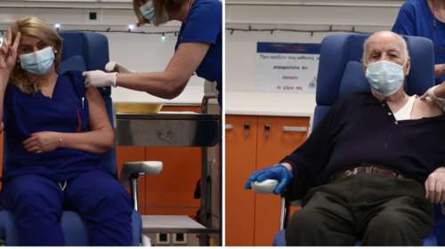 Ιστορικές στιγμές: Αυτοί είναι οι δύο πρώτοι Έλληνες που έκαναν το εμβόλιο [εικόνες-βίντεο]
