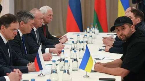 Πόλεμος στην Ουκρανία: Στην Τουρκία συνεχίζονται οι διαπραγματεύσεις με τη Ρωσία από τη Δευτέρα