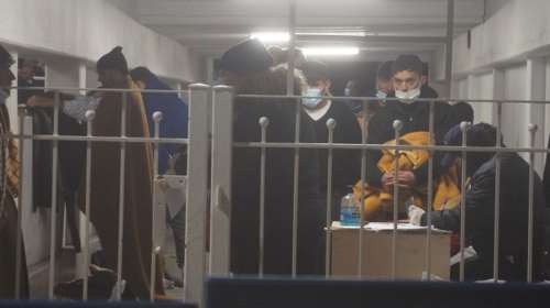 Νέα τραγωδία σε ναυάγιο στην Πάρο με δεκάδες μετανάστες: 16 νεκροί o νεότερος απολογισμός [Εικόνες]