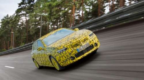 Στην τελική ευθεία το νέο Opel Astra που κυκλοφορεί καμουφλαρισμένο στη Γερμανία