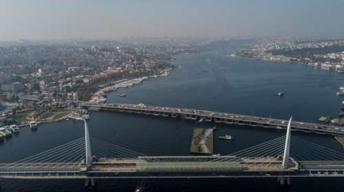 Πόλεμος στην Ουκρανία: Η Αγκυρα αφήνει ανοιχτό το ενδεχόμενο να κλείσει τα στενά του Βοσπόρου