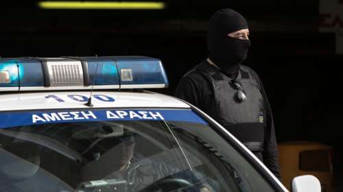 Πιστολέρο στη Σπερχειάδα: Άγνωστος πυροβολούσε κατά ριπάς κοντά στο γηροκομείο