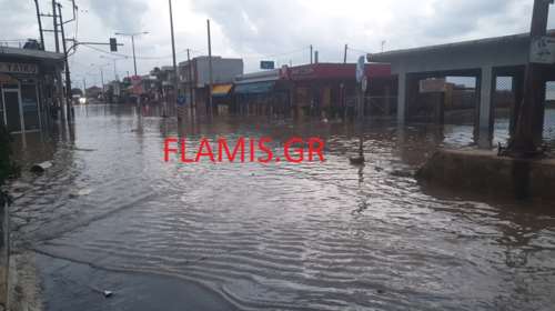 Πάτρα: Τεράστιες καταστροφές από την κακοκαιρία στην Ακτή Δυμαίων - Πλημμύρισαν σπίτια και καταστήματα