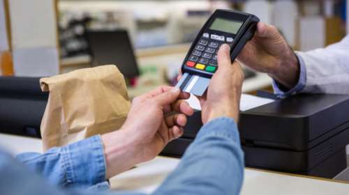 Μεταβιβάσεις ακινήτων: Παράταση ενός μήνα για γονικές παροχές - Πώς θα μειώσετε τον φόρο του 2022 πληρώνοντας με κάρτα