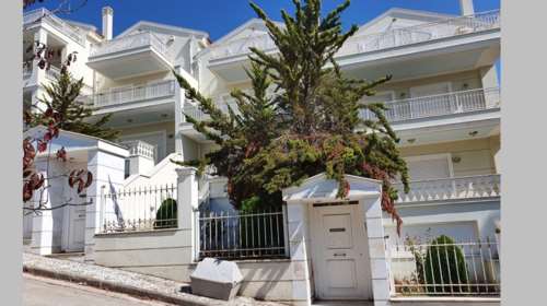 &quot;Βροχή&quot; πλειστηριασμών για τον πρώην μεγαλοεργολάβο του Μετρό, Γιάννη Μαρούλη - Οι 8 μεζονέτες στο Κεφαλάρι