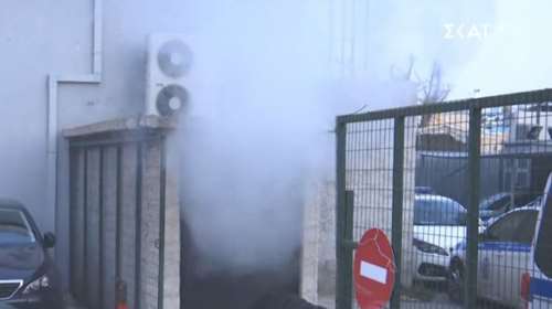 Φωτιά σε υπόγειο χώρο της τροχαίας Περιστερίου [βίντεο]