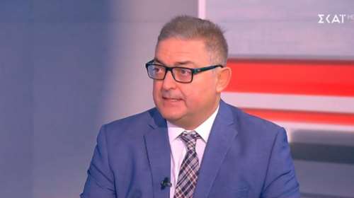 Βασιλακόπουλος: Δύσκολα τα Χριστούγεννα - Εμβολιάζονται οι νέοι που πάνε στα μπαρ και όχι οι 60άρηδες που πάνε στις ΜΕΘ