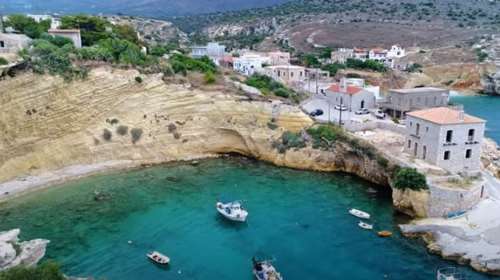 Μέζαπος Μάνης: Το άγριο, δαιδαλώδες λημέρι του μονόφθαλμου πειρατή Σάσσαρη - Η ιστορία του [βίντεο]