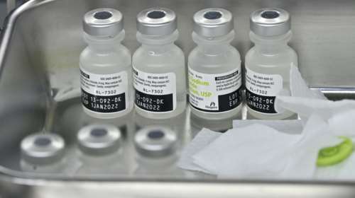 Η Pfizer αρχίζει κλινικές δοκιμές ενός νέου αντι-ιικού φαρμάκου κατά του κορονοϊού