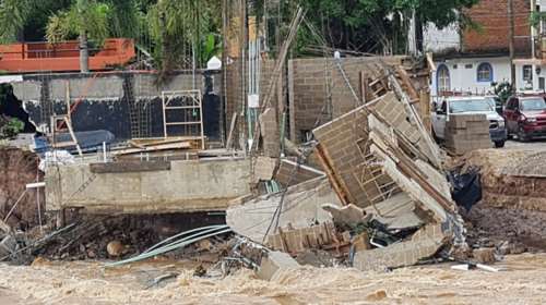 Σαρώνει ο τυφώνας Αιντα τη Λουιζιάνα: Ενας νεκρός - Πάνω από 1 εκατ. κάτοικοι χωρίς ρεύμα στη Νέα Ορλεάνη [εικόνες]