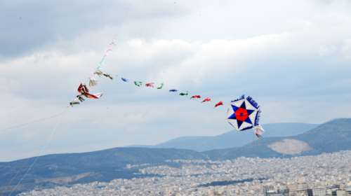 Ο καιρός για το τριήμερο της Καθαρής Δευτέρας: Σε ποιες περιοχές θα βρέξει