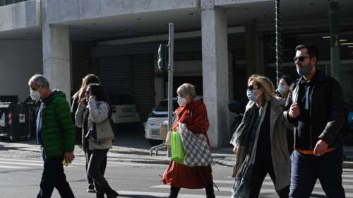 Τζανάκης: Το 40-50% των κρουσμάτων κορονοϊού είναι πλέον Ομικρον 2 - Τα κρούσματα θα παραμείνουν στα 15.000